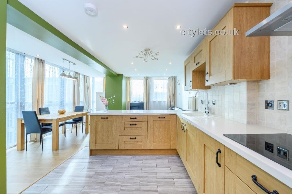 Property to rent in City Centre, G2, Bothwell Street The Pinnacle