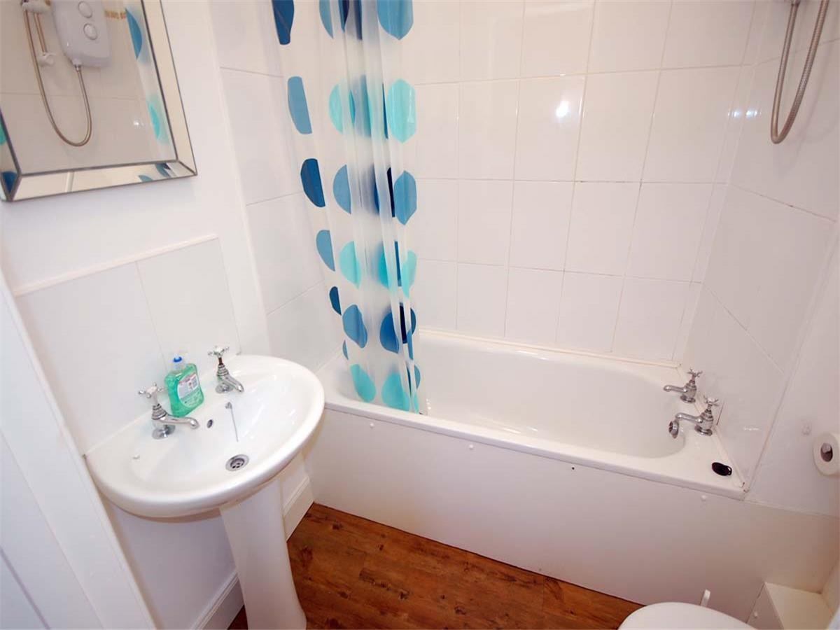 Property to rent in Canonmills, EH7, Broughton Road properties from