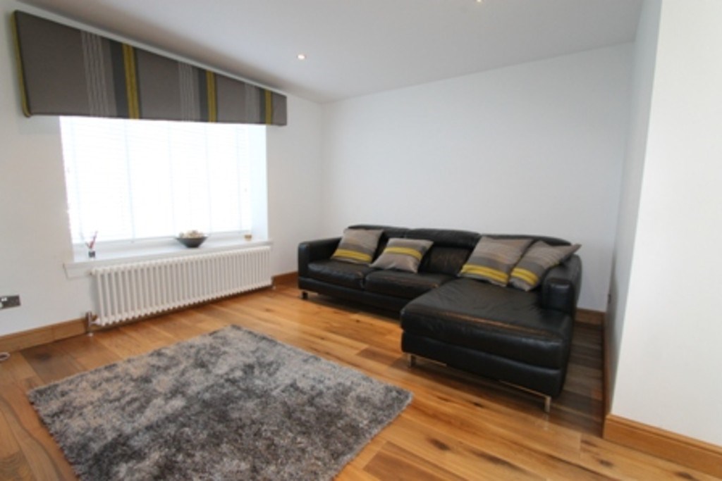 Property to rent in Summerston, G23, Broughton Road properties from