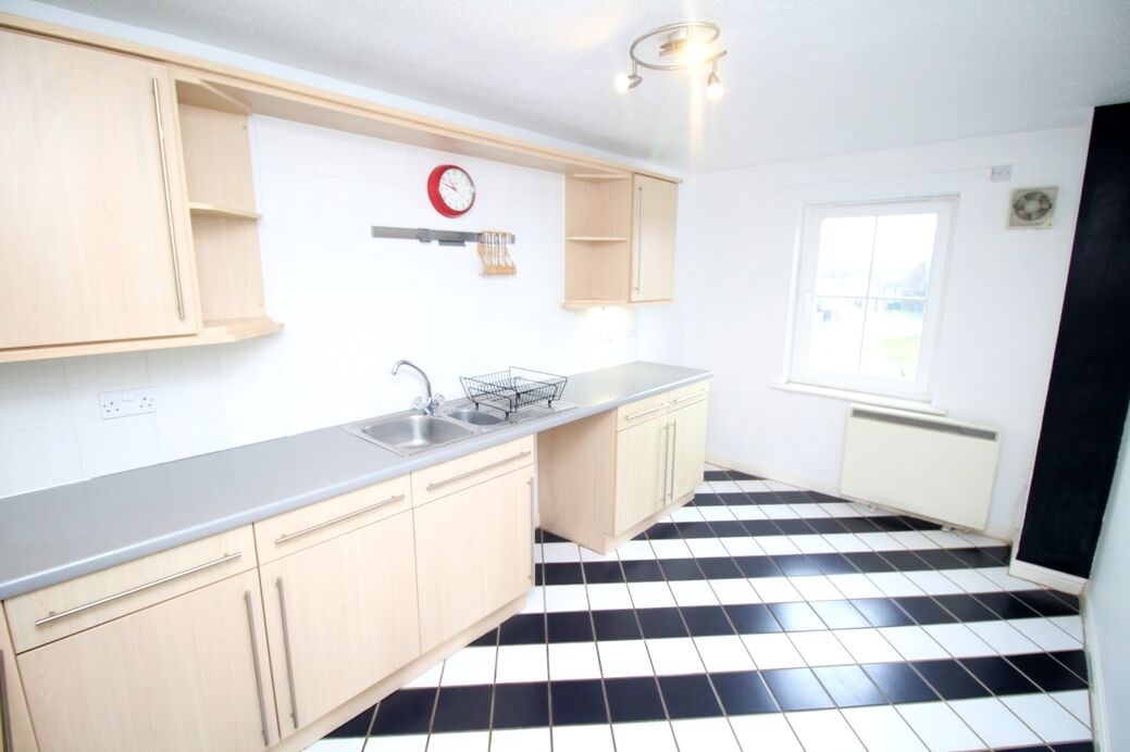 Property to rent in Dunfermline, KY11, Bruce Gardens properties from