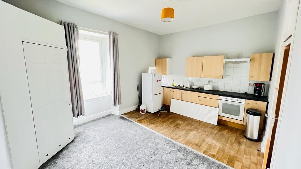 Property to rent in Queens Park, G42, Dixon Avenue properties from