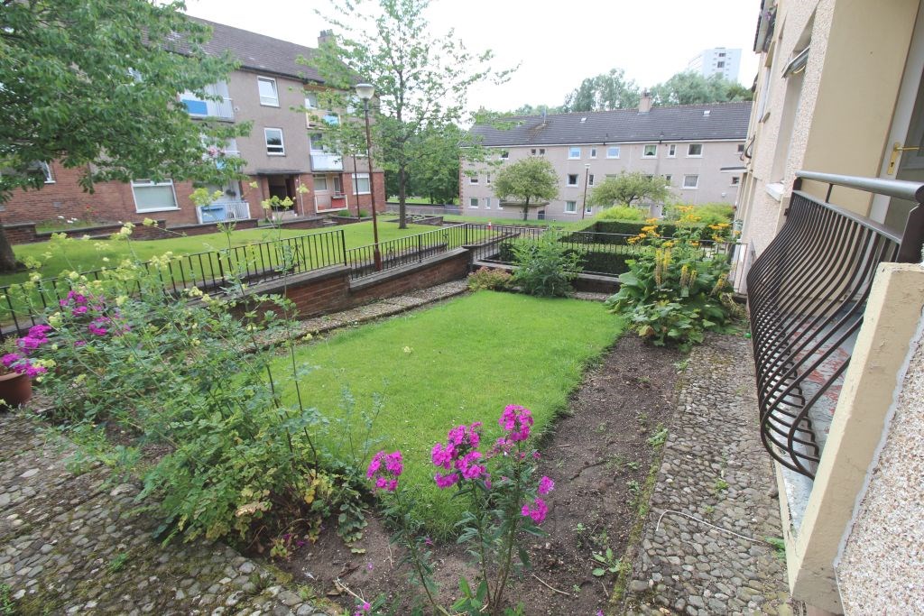 Property to rent in Sandyhills, G32, Dodside Place properties from