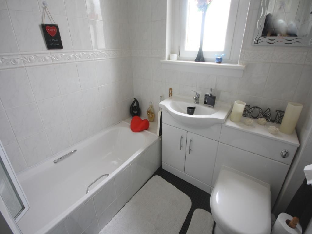 Property to rent in Viewpark, G71, Douglas Street properties from