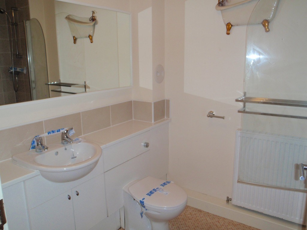 Property to rent in Paisley, PA1, Elipta Saucel Crescent properties