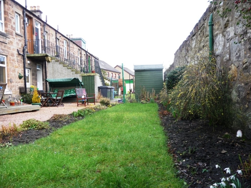 Property to rent in Burntisland, KY3, Glebe Place properties from