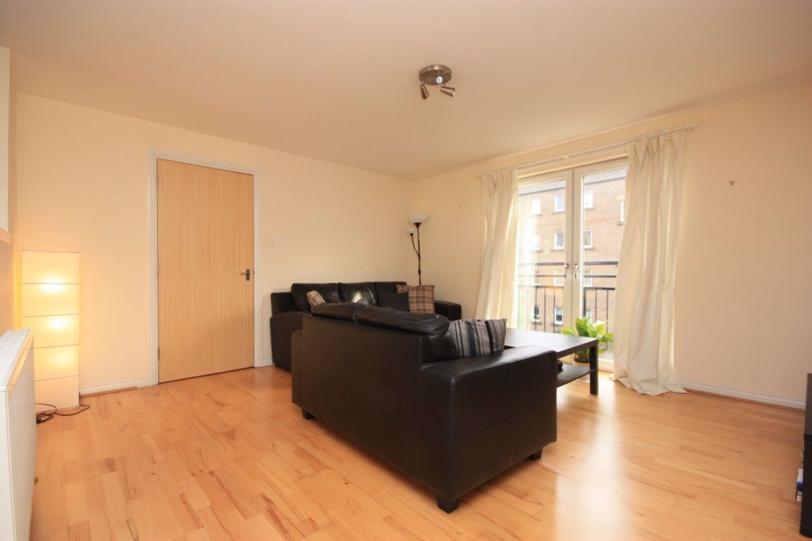 Property to rent in Woodlands, G3, Grant Street properties from