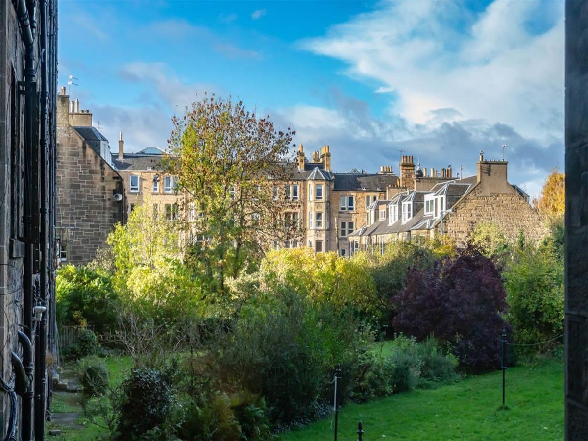 Property to rent in Shandon, EH11, Harrison Gardens properties from