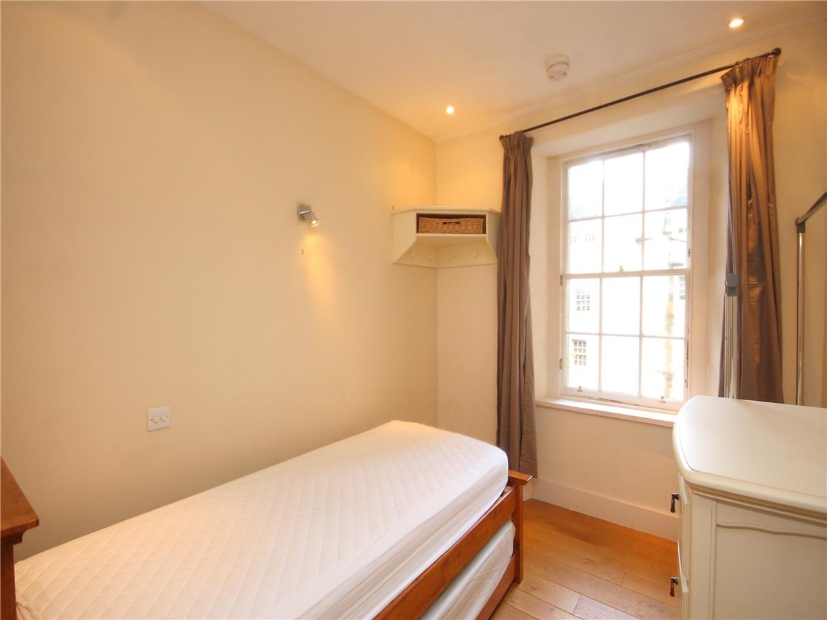 Property to rent in City Centre EH1 James Court properties from