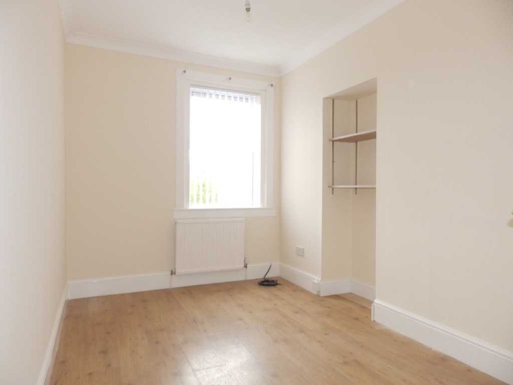 Property to rent in Barrhead, G78, Levern Crescent properties from