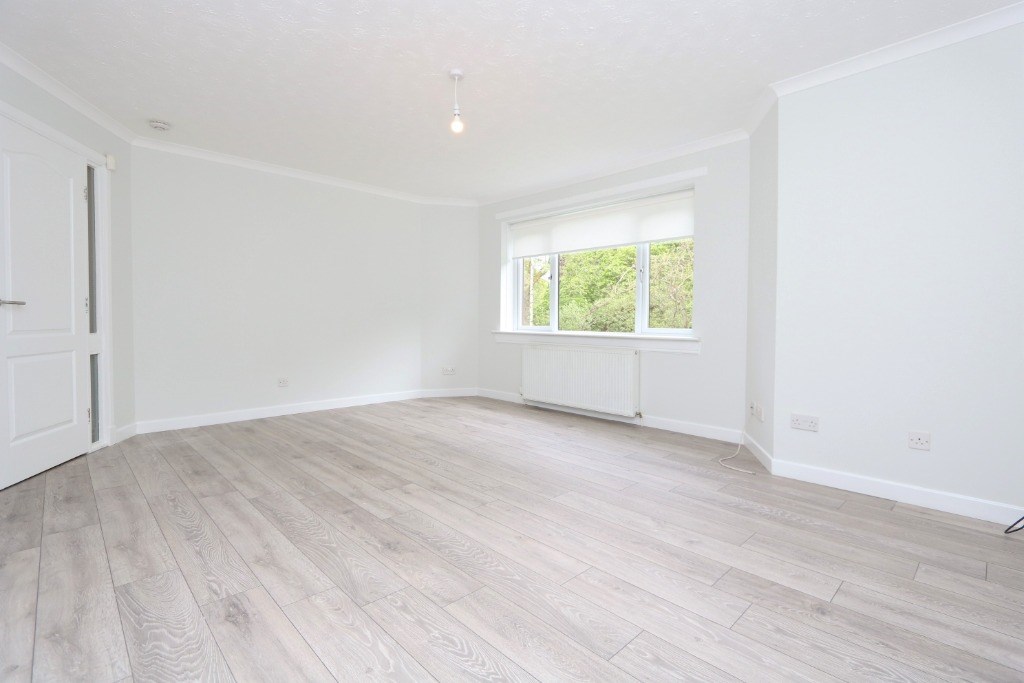 Property to rent in Netherlee, G44, Linnpark Avenue properties from