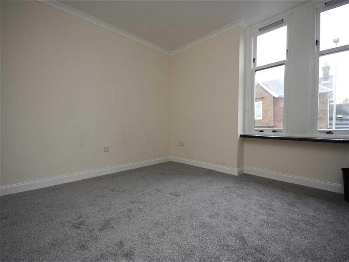 Property to rent in Holytown, ML1, Main Street properties from Citylets