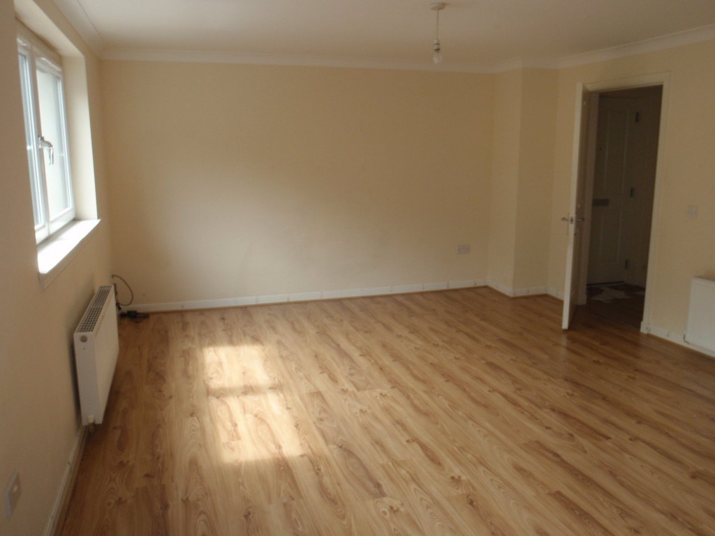 Property to rent in Johnstone, PA5, Millview Crescent properties from