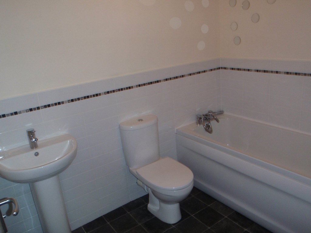 Property to rent in Johnstone, PA5, Millview Crescent properties from