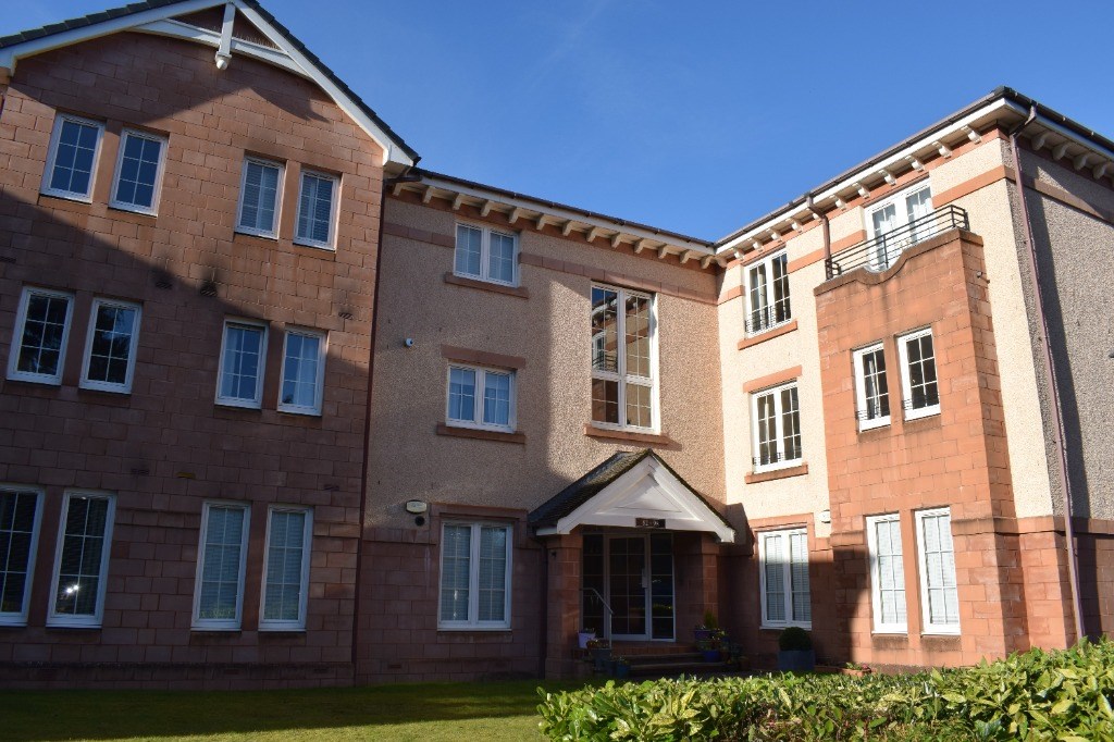 Property to rent in Bothwell, G71, Old Station Court properties from