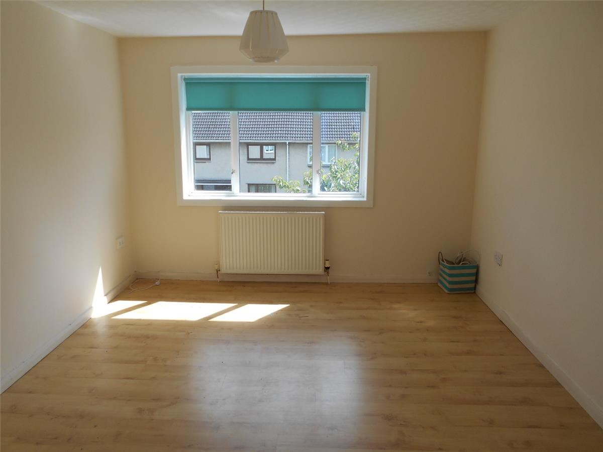 Property to rent in Rosyth, KY11, Primrose Court properties from