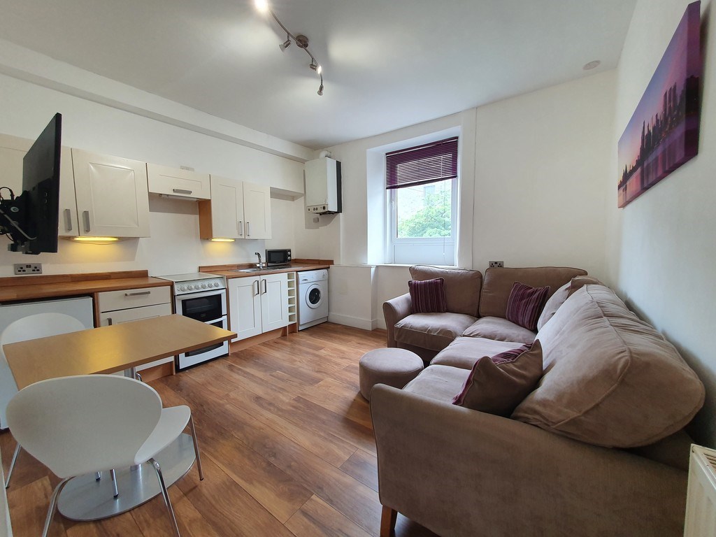 Property to rent in Rosemount, AB25, Raeburn Place Flat F properties