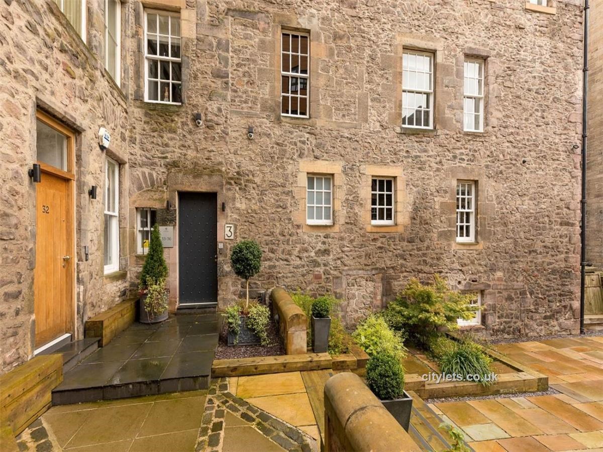 Property to rent in Old Town, EH1, Roxburgh's Court properties from
