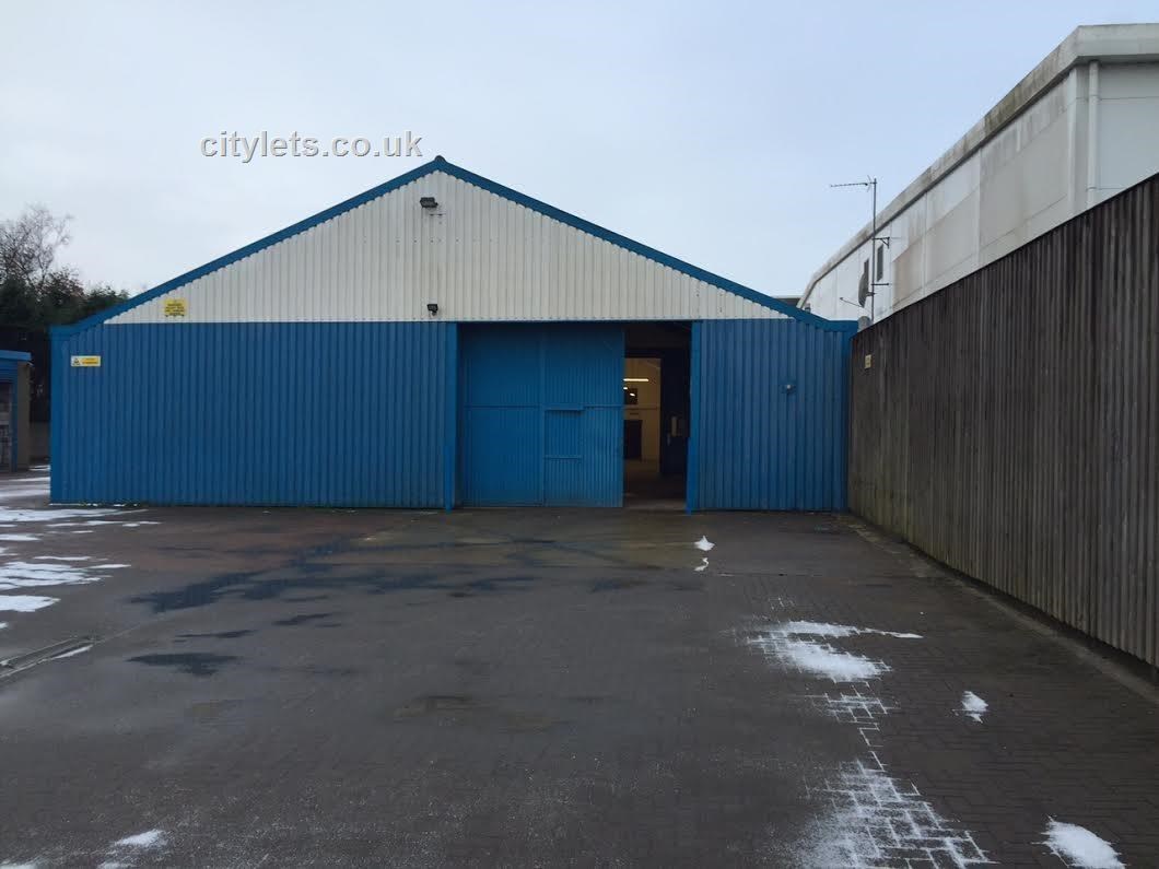 Property to rent in Larbert, FK5, Stenhousemuir Shop properties from