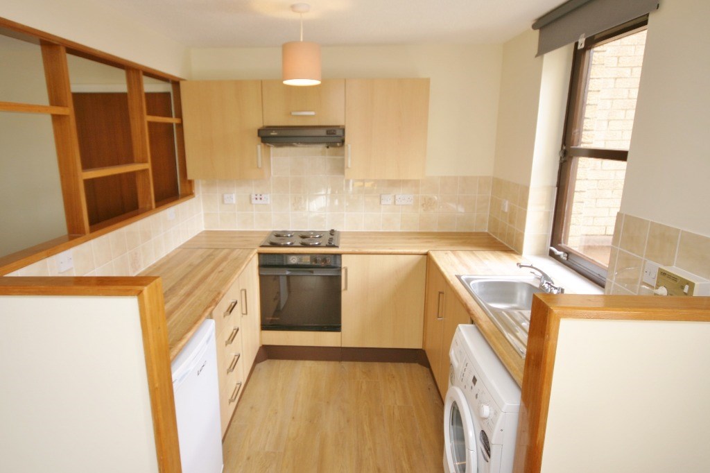 Property to rent in Trinity, EH6, Summerside Place properties from