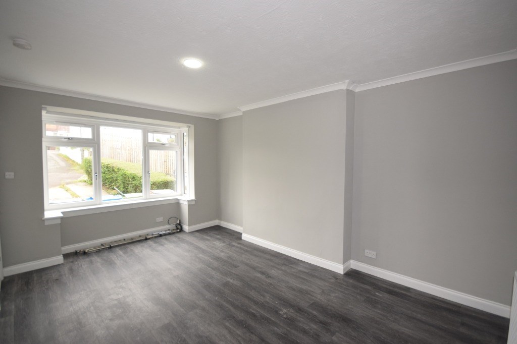 Property to rent in Clarkston, G76, The Oval properties from Citylets