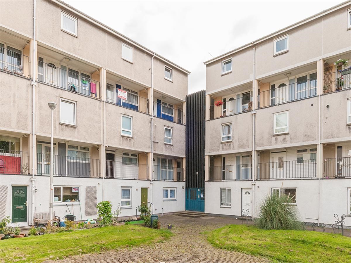 Property to rent in Holyrood, EH8, Viewcraig Street properties from