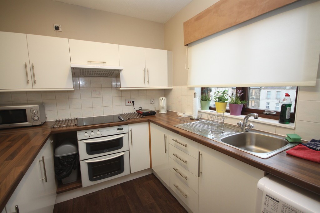 Property to rent in Stirling Town, FK8, Wallace Court properties from