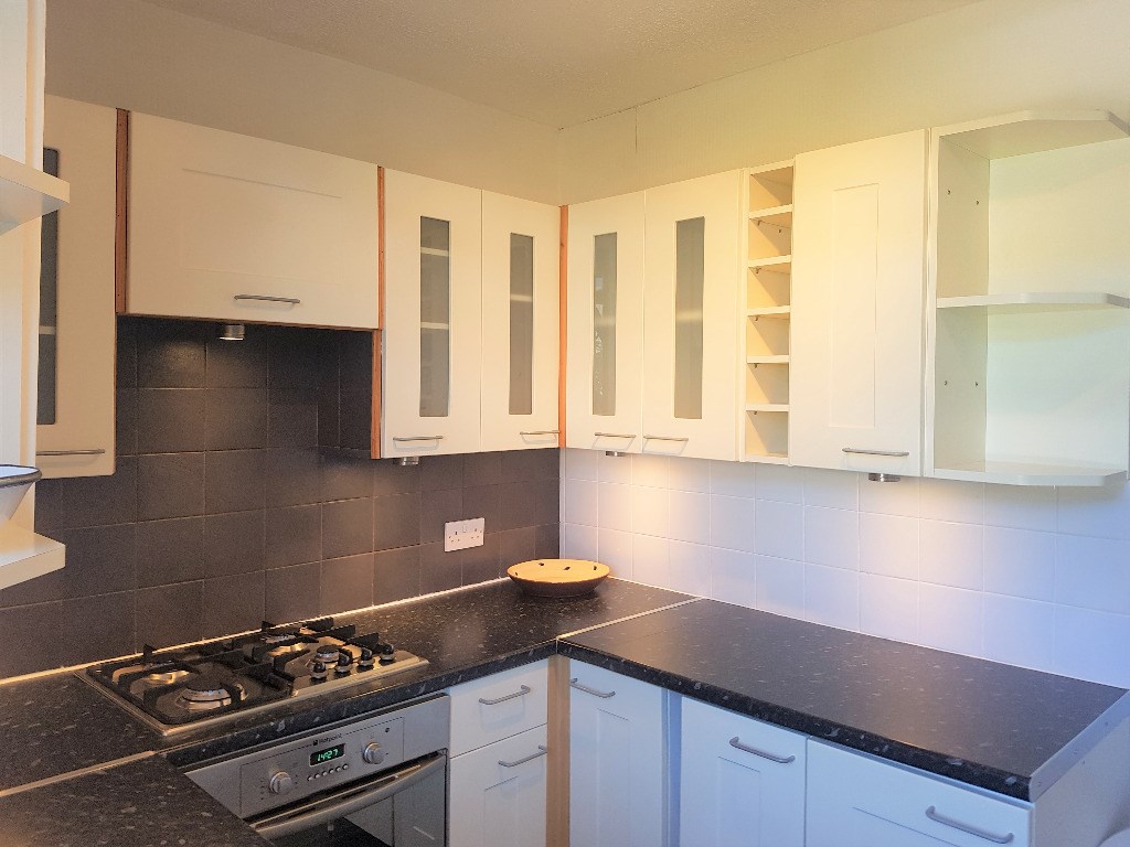 Property to rent in Roslin, EH25, Wallace Crescent properties from