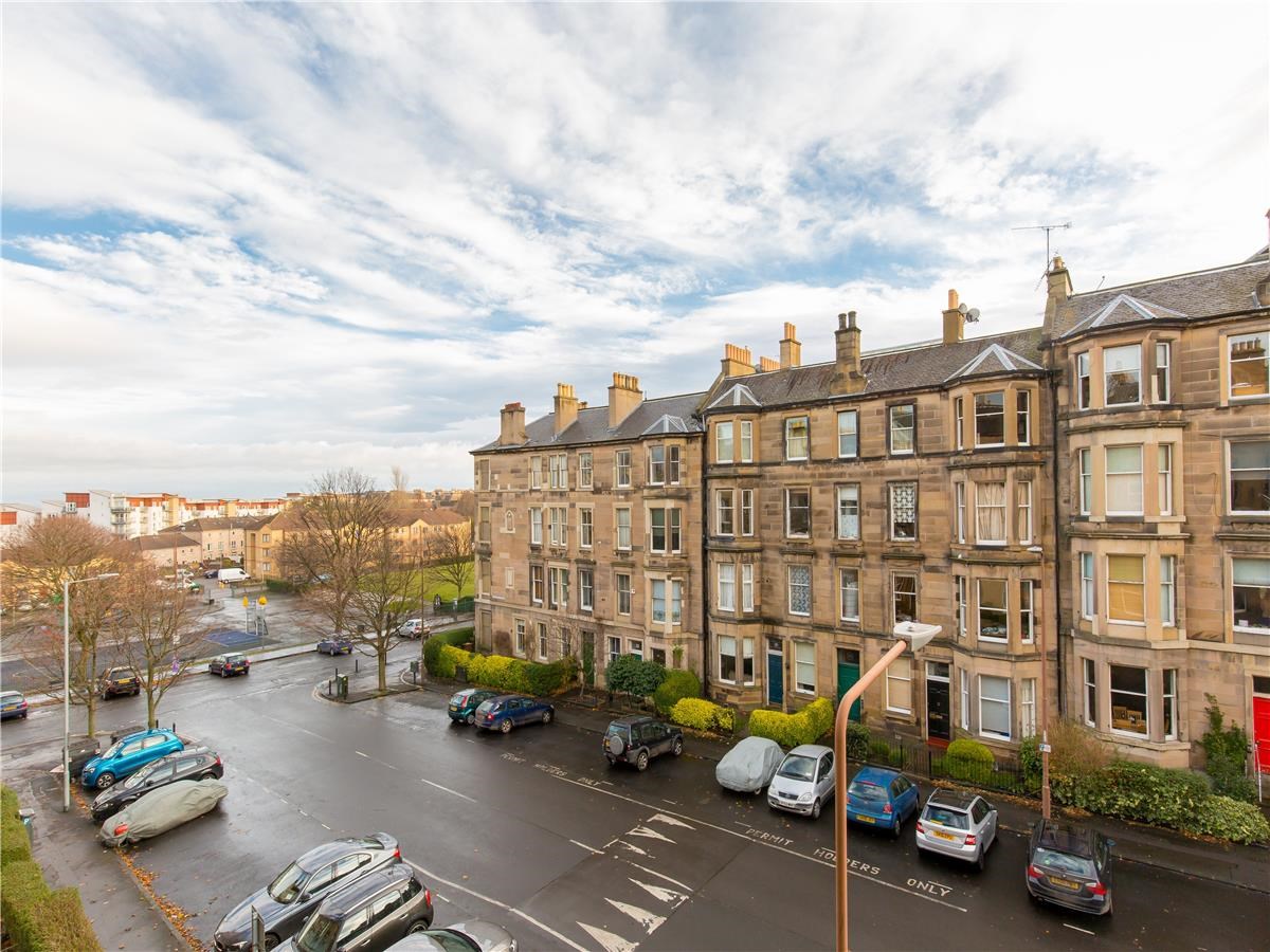 Property to rent in Calton Hill, EH7, Wellington Street properties from