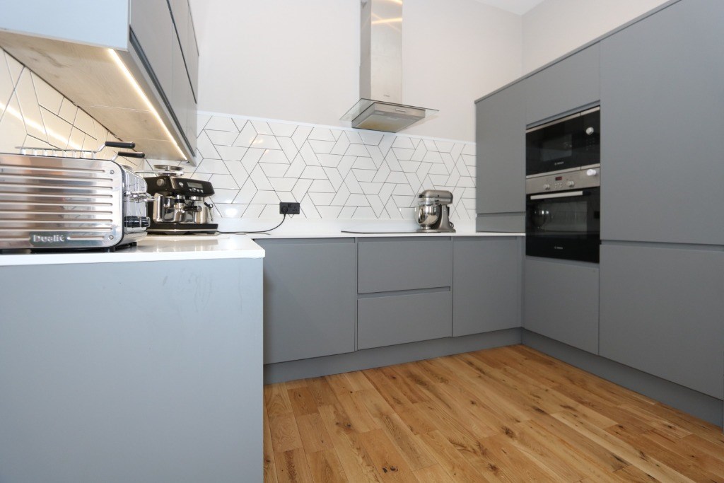 Property to rent in Woodlands, G4, West Princes Street properties from