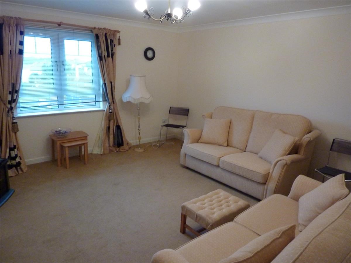 Property to rent in G64, Whitelaw Gardens properties from
