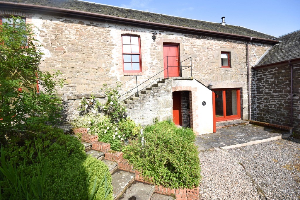 Property to rent in Auchterhouse, DD3, Balbeuchley Steading properties