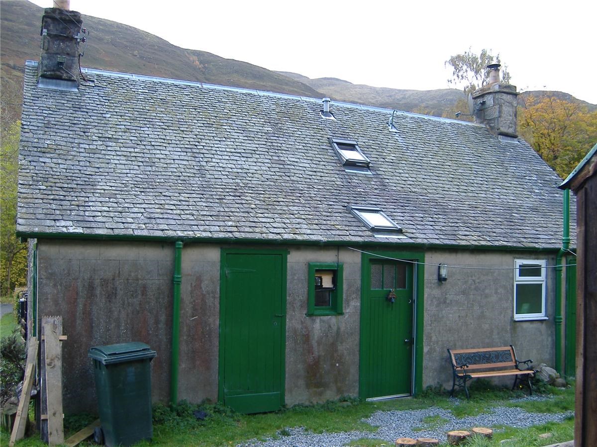 Property to rent in Aberfeldy, PH15, Bondhu Cottage properties from