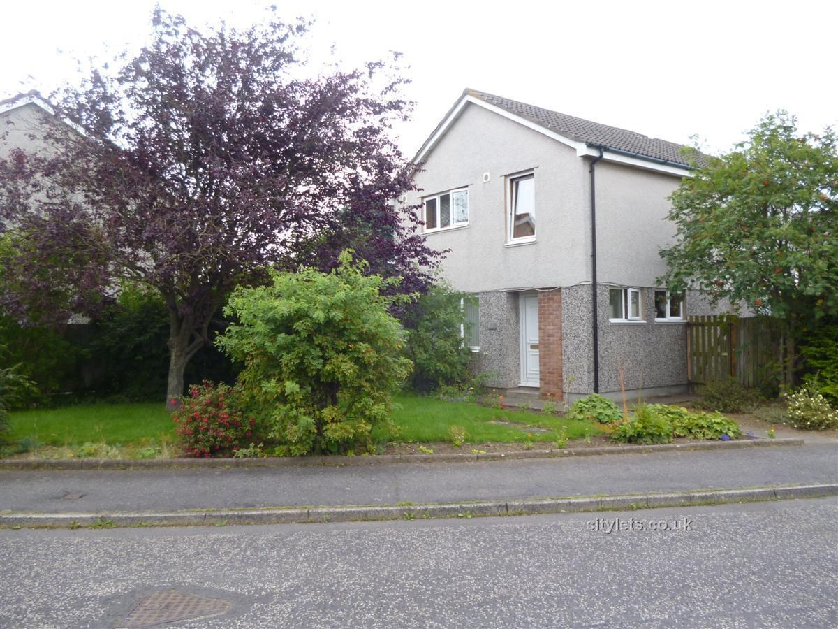 Property to rent in St Andrews, KY16, Crawford Gardens properties from