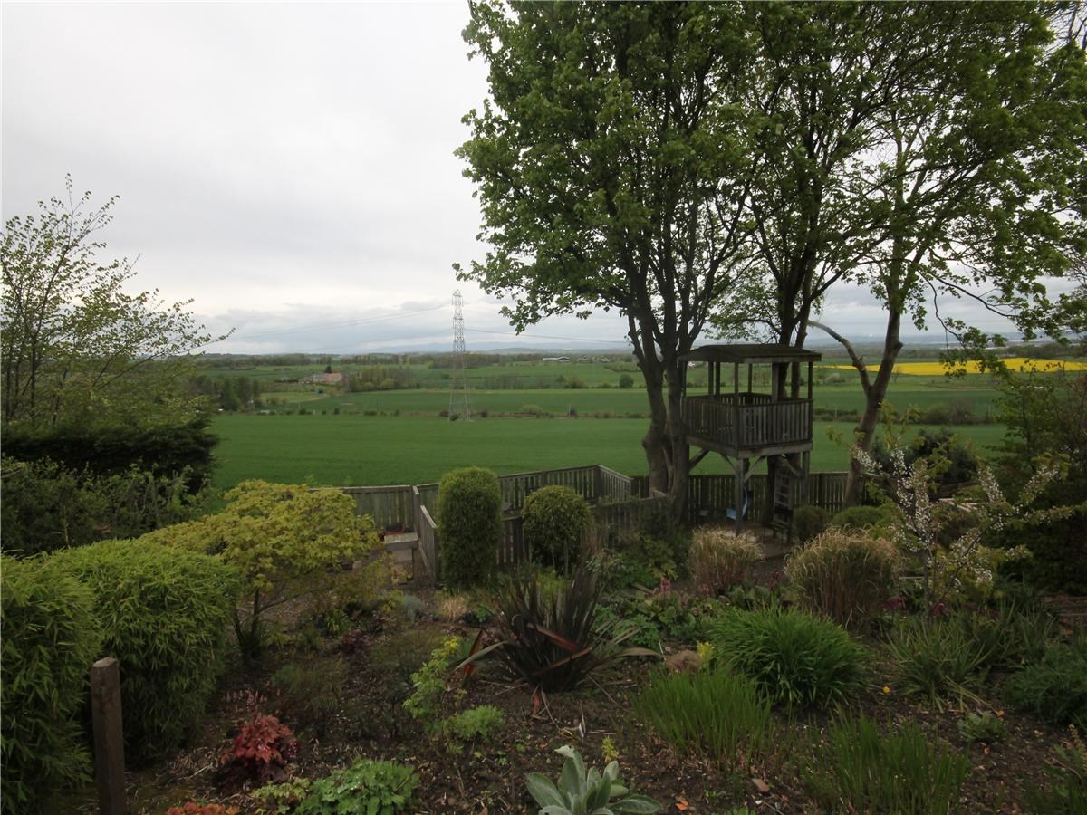 Property to rent in Balerno, EH14, Curriehill Castle Drive properties