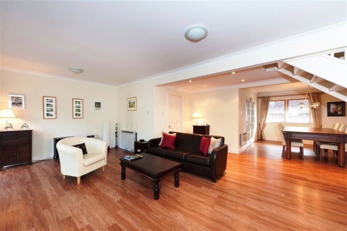 Property to rent in Crieff, PH3, Dunbar Court properties from Citylets