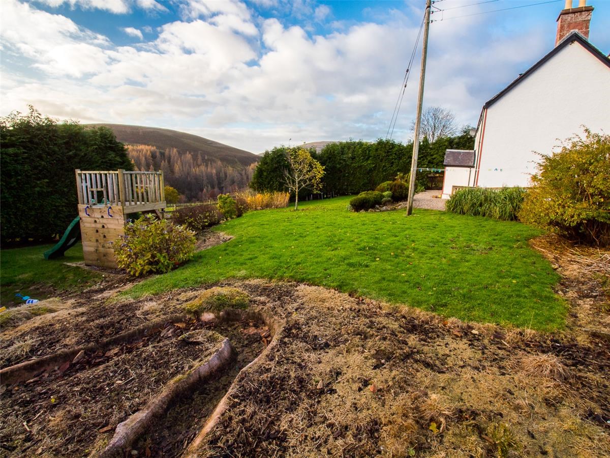 Property to rent in Kirriemuir, DD8, Glen Prosen properties from