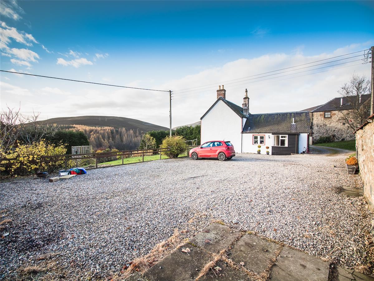 Property to rent in Kirriemuir, DD8, Glen Prosen properties from