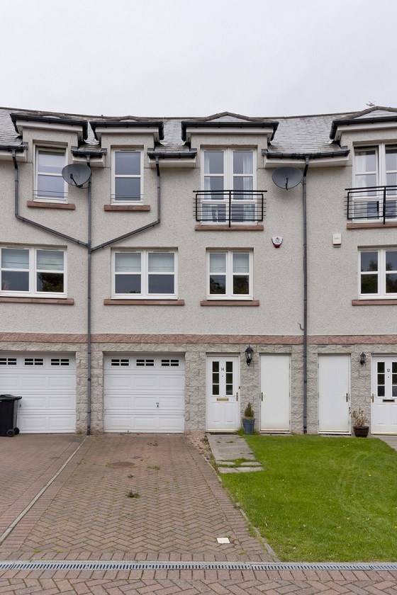 3 Bedroom Of House Don To In Aberdeen Bridge Rent