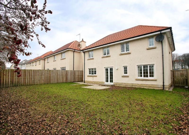 Property to rent in Hilton, AB24, Hammerman Drive properties from