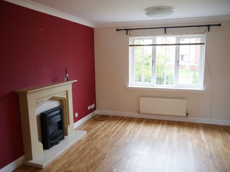 Property to rent in Rosewell, EH24, Lindsay Circus properties from