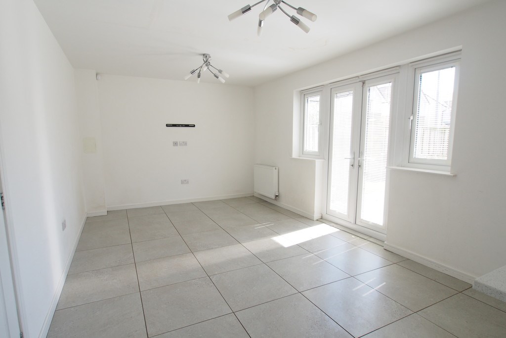 Property to rent in Barrhead, G78, Mckelvie Crescent properties from