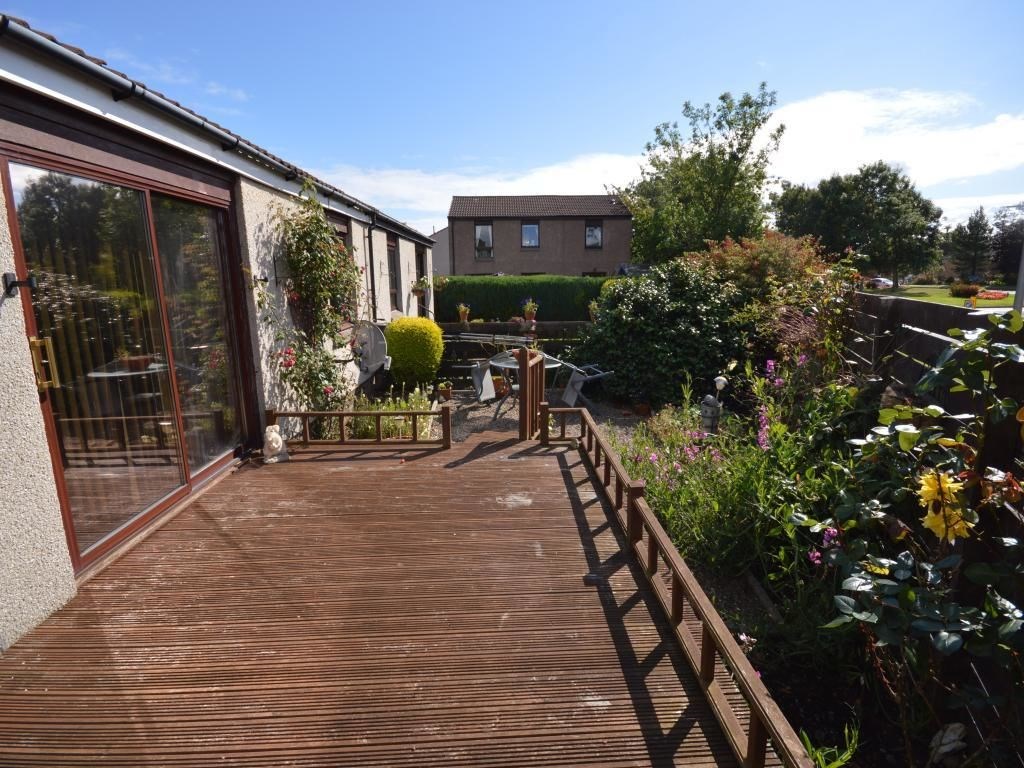 Property to rent in Dalgety Bay, KY11, Meadowfield properties from