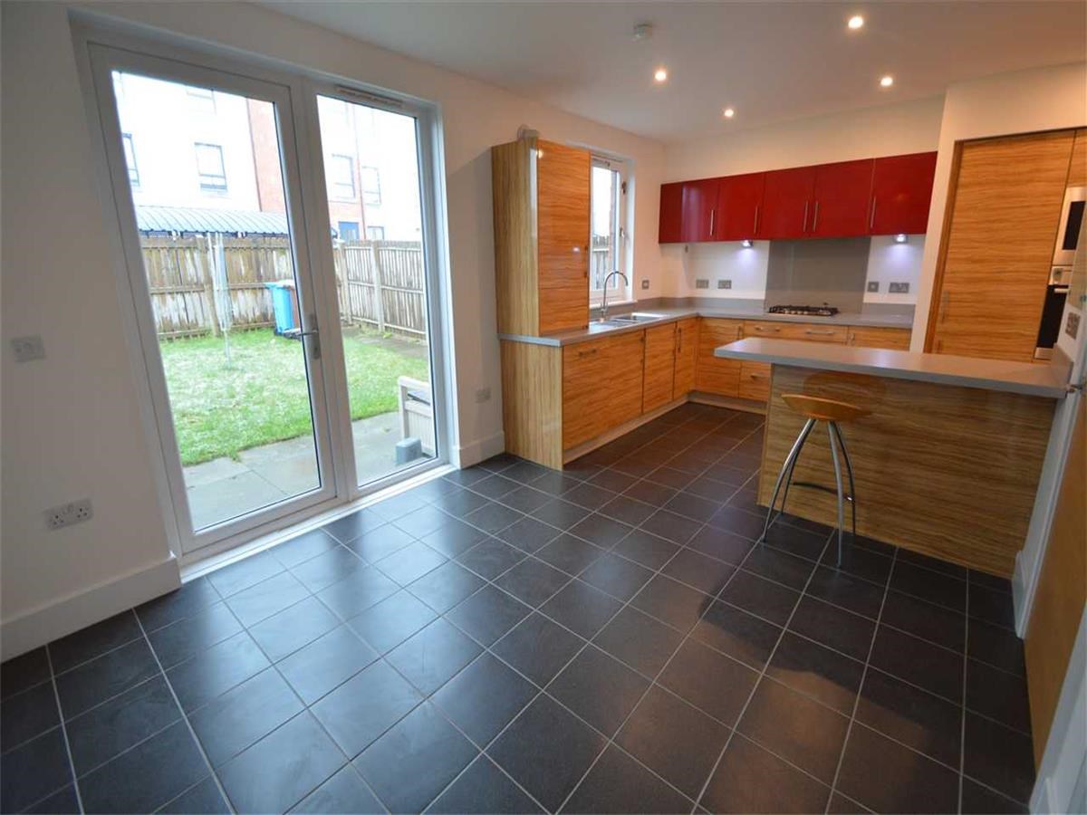 Property to rent in Rutherglen, G5, Newliston Drive properties from