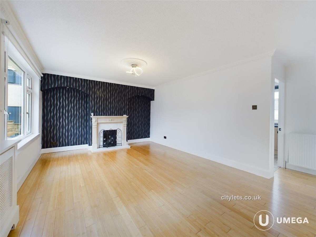 Property to rent in Gilmerton, EH16, Niddrie Marischal Crescent