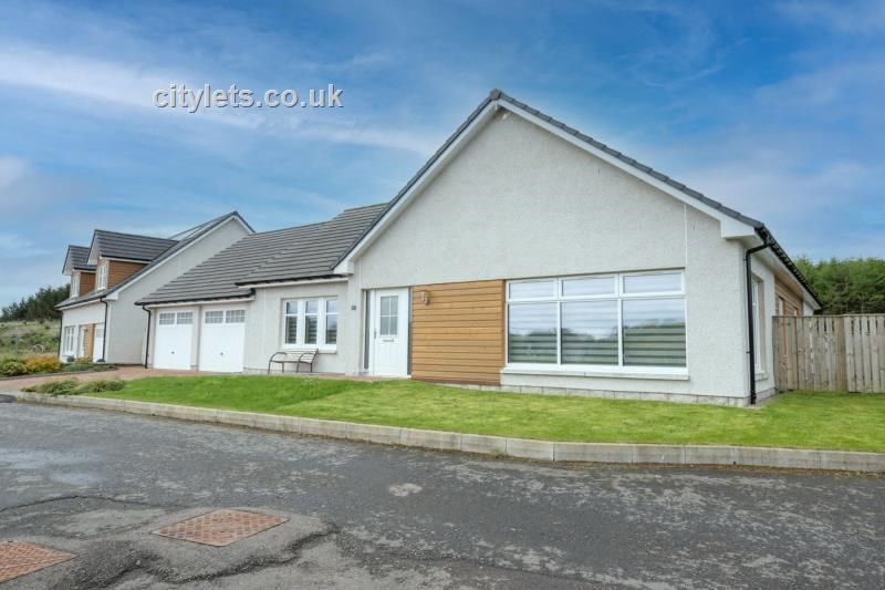 Property to rent in Hatton, AB42, Riverside Drive properties from