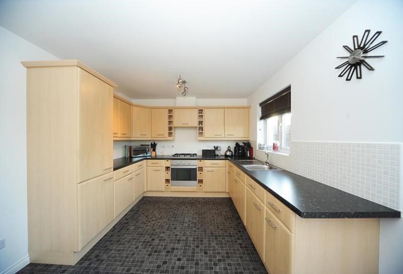 Property to rent in Blackburn, AB21, Scotsmill Avenue properties from