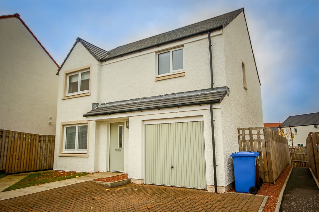 Property to rent in East Calder, EH53, Sheil Place properties from